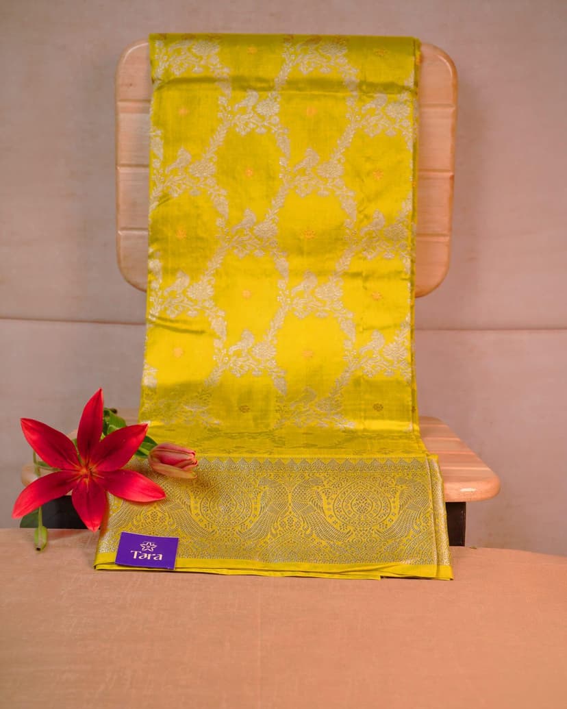 Venkatagiri Pattu Saree – Mustard Yellow Jaal Weave